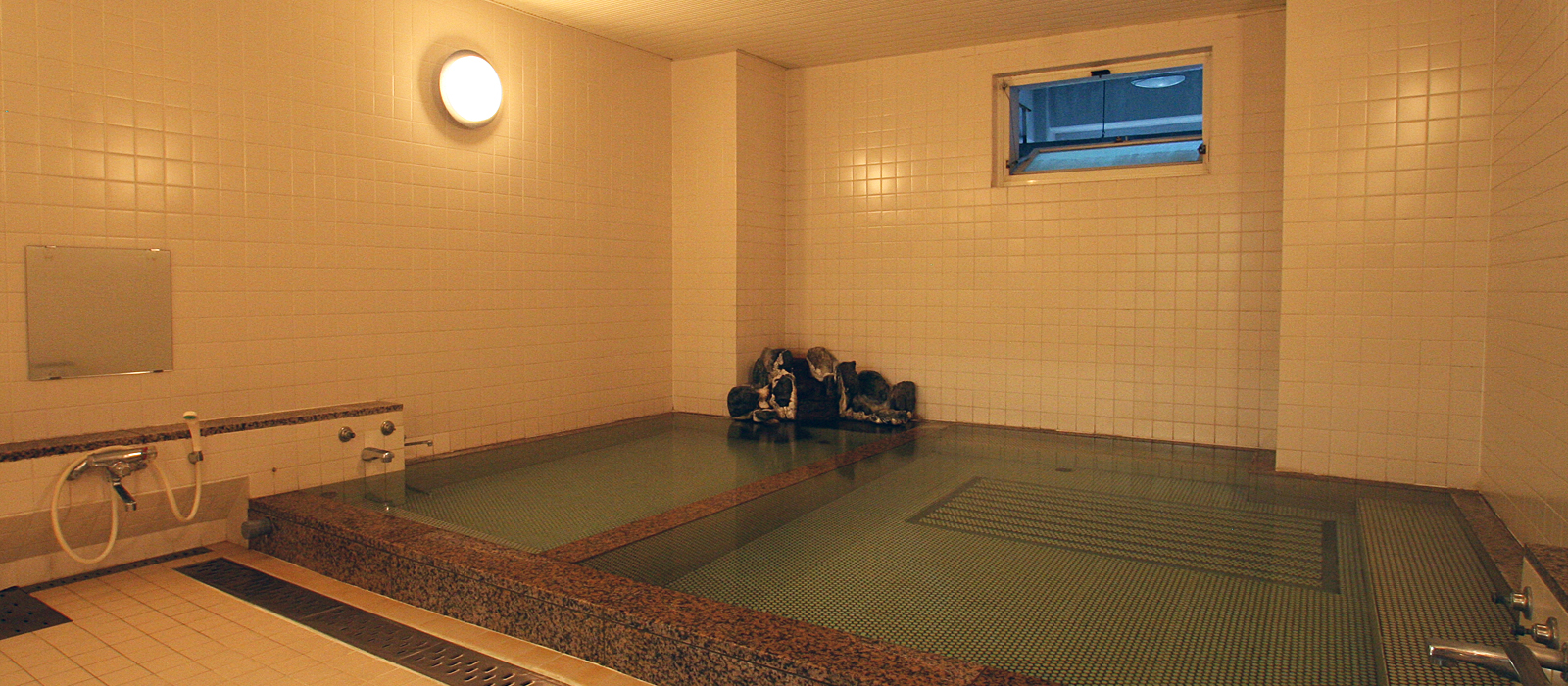 シャーレゆざわ銀水